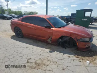 2020 Dodge Charger SXT z VIN 2C3CDXBGXLH195677, wystawiony jako Copart lot #54227195 z przebiegiem 34 336 mil mil oraz Szkoda całkowita • Salvage title. Historia ofert i sprzedaży dostępna na DreamBid. Obrazek 4.
