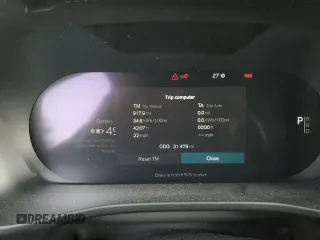 2021 Volvo XC40 z VIN YV4ED3UR9M2561647, wystawiony jako Copart lot #85908524 z przebiegiem 31 479 mil mil oraz Szkoda całkowita • Salvage title. Historia ofert i sprzedaży dostępna na DreamBid. Obrazek 9.