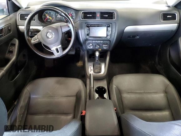 2011 Volkswagen Jetta TDI with VIN 3VWLL7AJ3BM078323, listed as a Copart auction lot 61812565 with 123,307 mi miles and Salvage title. Bid and sale history available at DreamBid. Image 8.