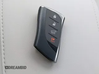 2024 Lexus RX 350 z VIN 2T2BAMBA3RC036220, wystawiony jako IAAI lot #41912482 z przebiegiem 5318 mil mil oraz . Historia ofert i sprzedaży dostępna na DreamBid. Obrazek 11.