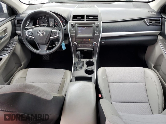 2017 Toyota Camry XLE z VIN 4T1BF1FK9HU814458, wystawiony jako Copart lot #59431165 z przebiegiem 227 269 mil mil oraz Szkoda całkowita • Salvage title. Historia ofert i sprzedaży dostępna na DreamBid. Obrazek 8.