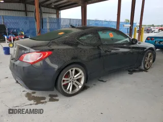 2010 Hyundai Genesis Coupe с VIN KMHHT6KD0AU035334, выставлен на аукционе Copart как лот 59239695 с пробегом 88 910 миль миль и На запчасти • Non repairable. История ставок и продаж доступна на DreamBid. Изображение 3.