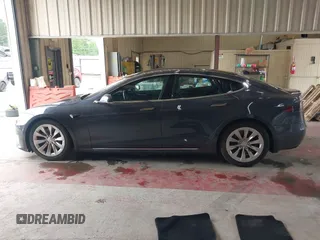 2018 Tesla Model S 75D with VIN 5YJSA1E28JF298208, listed as a IAAI auction lot 42438793 with Not provided miles and . Bid and sale history available at DreamBid. Image 14.