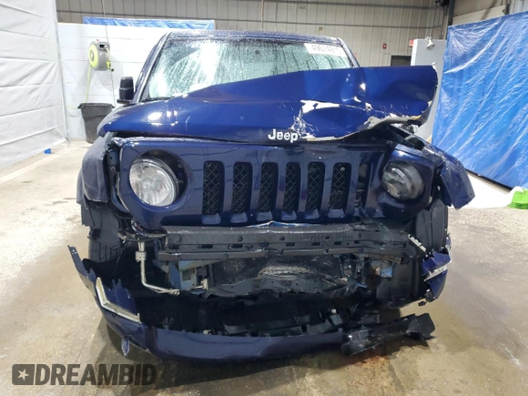 2014 Jeep Patriot Latitude with VIN 1C4NJRFB0ED852882, listed as a Copart auction lot 49674915 with 130,367 mi miles and Salvage title. Bid and sale history available at DreamBid. Image 5.