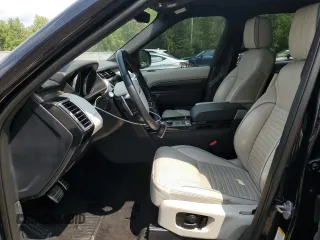 2017 Land Rover Discovery HSE Luxury with VIN SALRHBBV1HA026657, listed as a Copart auction lot 64478634 with 31,050 mi miles and Non Repairable. Bid and sale history available at carsss.com. Image 7.