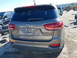 2019 Kia Sorento LX V6 with VIN 5XYPG4A56KG600188, listed as a IAAI auction lot 41347390 with 79,098 mi miles. Bid and sale history available at carsss.com. Image 17.