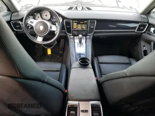 2016 Porsche Panamera 4S z VIN WP0AB2A75GL050665, wystawiony jako Copart lot #71320672 z przebiegiem 52 844 mil mil oraz . Historia ofert i sprzedaży dostępna na DreamBid. Obrazek 8.