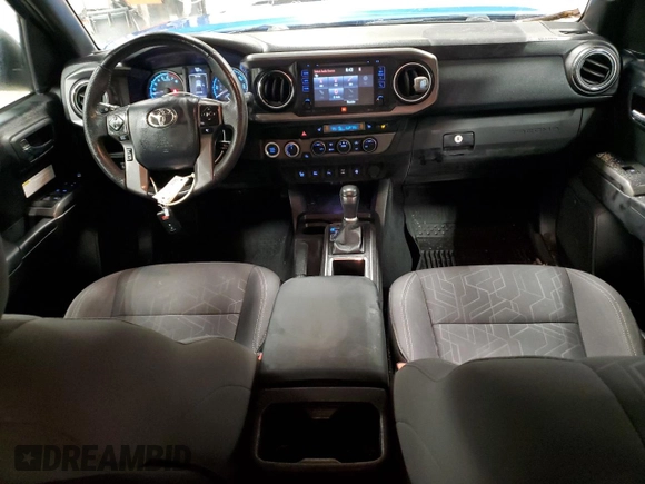 2016 Toyota Tacoma SR with VIN 3TMCZ5AN0GM019083, listed as a Copart auction lot 45275535 with 92,626 mi miles and Clean Title. Bid and sale history available at DreamBid. Image 8.