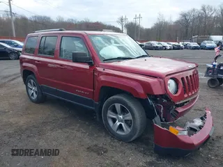 2017 Jeep Patriot High Altitude with VIN 1C4NJRFB6HD109986, listed as a IAAI auction lot 42030962 with 31,061 mi miles and . Bid and sale history available at DreamBid. Image 17.
