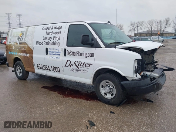 2016 Chevrolet Express Cargo Van with VIN 1GCWGBFF8G1135759, listed as a IAAI auction lot 41452031 with 96,893 mi miles. Bid and sale history available at carsss.com. Image 1.