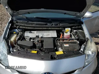 2013 Toyota Prius One z VIN JTDKN3DU7D5608485, wystawiony jako Copart lot #59537955 z przebiegiem 123 462 mil mil oraz Czysty tytuł • Clean title. Historia ofert i sprzedaży dostępna na DreamBid. Obrazek 11.