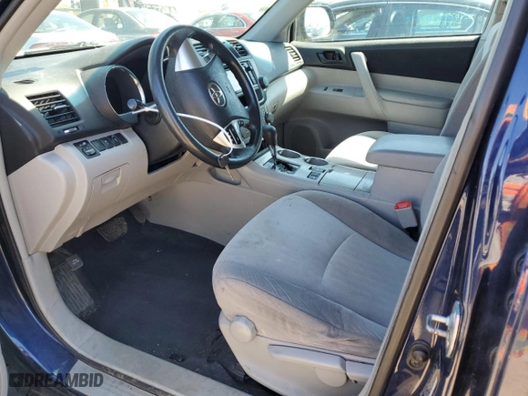 2013 Toyota Highlander with VIN 5TDBK3EHXDS181307, listed as a Copart auction lot 52070624 with 151,949 mi miles and Non Repairable. Bid and sale history available at carsss.com. Image 7.