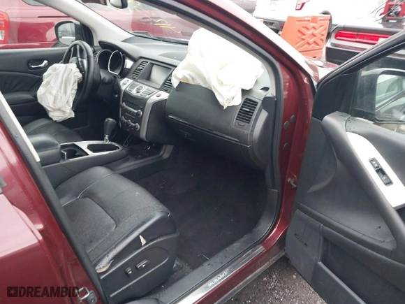 2009 Nissan Murano S with VIN JN8AZ18UX9W008239, listed as a IAAI auction lot 41259533 with 150,050 mi miles. Bid and sale history available at carsss.com. Image 5.