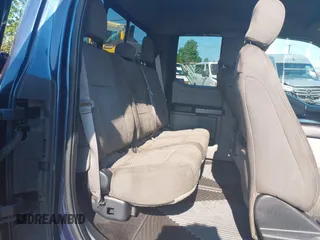 2018 Ford F-150 XL z VIN 1FTFX1EG0JFB07498, wystawiony jako IAAI lot #42550647 z przebiegiem 126 637 mil mil oraz . Historia ofert i sprzedaży dostępna na DreamBid. Obrazek 8.