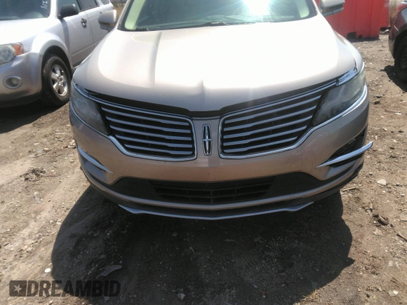 2015 Lincoln MKC z VIN 5LMCJ1A99FUJ41365, wystawiony jako IAAI lot #41985834 z przebiegiem 116 648 mil mil oraz . Historia ofert i sprzedaży dostępna na DreamBid. Obrazek 6.