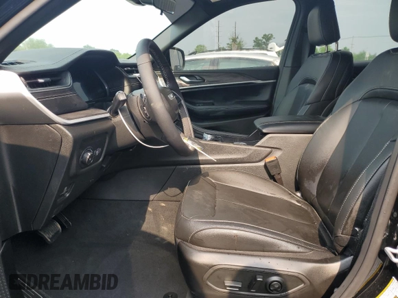 2025 Jeep Grand Cherokee Limited with VIN 1C4RJHBG9SC316771, listed as a Copart auction lot 58943495 with 860 mi miles and Salvage title. Bid and sale history available at DreamBid. Image 7.