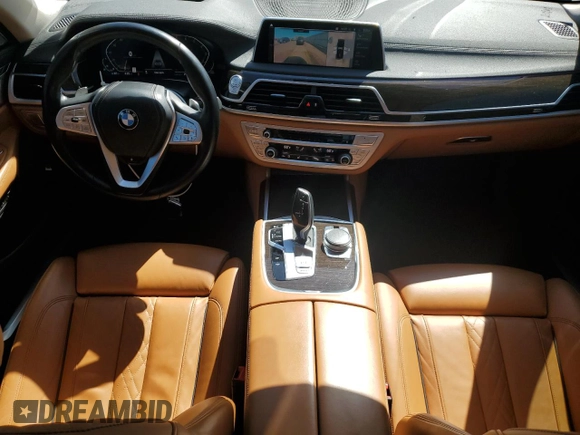 2020 BMW 7 Series 740i xDrive with VIN WBA7T4C08LCD01045, listed as a Copart auction lot 55664245 with 192,964 mi miles and Salvage title. Bid and sale history available at DreamBid. Image 8.