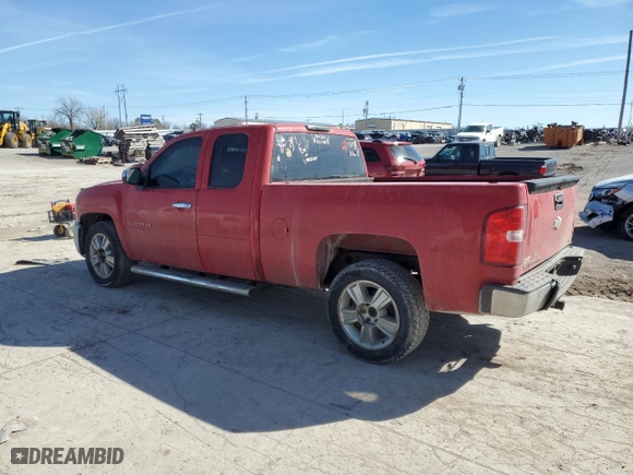 2013 Chevrolet Silverado 1500 LT with VIN 1GCRCSE01DZ136903, listed as a Copart auction lot 46190105 with 207,432 mi miles and Salvage Title. Bid and sale history available at carsss.com. Image 2.