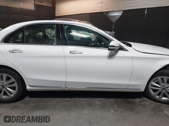 2021 Mercedes-Benz C 300 with VIN W1KWF8EB5MR635319, listed as a IAAI auction lot 42340370 with 14,301 mi miles and . Bid and sale history available at DreamBid. Image 13.