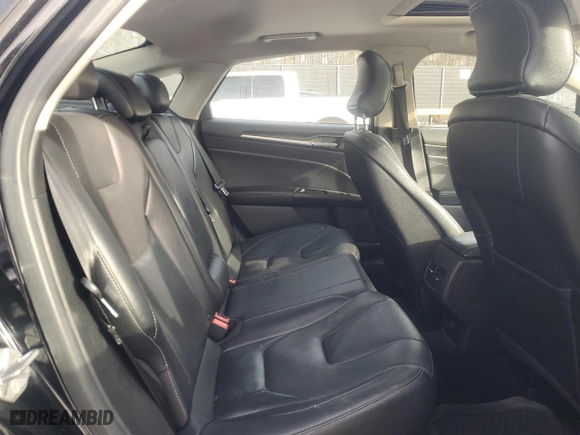 2018 Ford Fusion Titanium with VIN 3FA6P0D90JR124131, listed as a Copart auction lot 89238725 with 106,233 mi miles and Salvage Title. Bid and sale history available at carsss.com. Image 10.