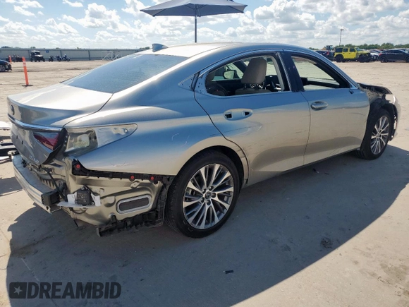 2020 Lexus ES 350 с VIN 58ADZ1B16LU058098, выставлен на аукционе Copart как лот 62490925 с пробегом 15 551 миль миль и Списание • Salvage title. История ставок и продаж доступна на DreamBid. Изображение 3.