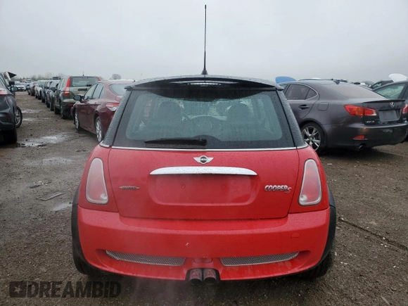2005 MINI Hardtop S with VIN WMWRE33525TD99548, listed as a Copart auction lot 54778205 with 187,150 mi miles and Salvage title. Bid and sale history available at DreamBid. Image 6.