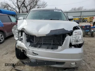 2011 GMC Yukon XL Denali z VIN 1GKS2MEF7BR330261, wystawiony jako Copart lot #45718605 z przebiegiem 158 271 mil mil oraz Szkoda całkowita • Salvage title. Historia ofert i sprzedaży dostępna na DreamBid. Obrazek 5.