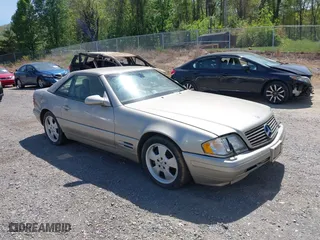 1999 Mercedes-Benz SL-Class with VIN WDBFA68F1XF183885, listed as a IAAI auction lot 42085175 with 133,333 mi miles. Bid and sale history available at carsss.com. Image 1.