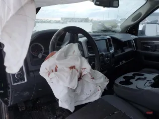 2018 Ram 3500 Big Horn z VIN 3C63R3HL4JG372478, wystawiony jako Copart lot #87257774 z przebiegiem Nie podano mil oraz Szkoda całkowita • Salvage title. Historia ofert i sprzedaży dostępna na DreamBid. Obrazek 8.