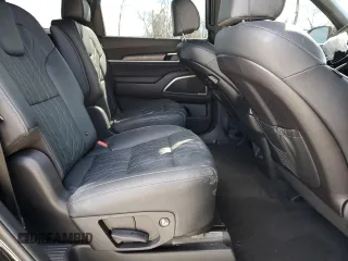 2024 Kia Telluride EX X-Line z VIN 5XYP3DGCXRG541965, wystawiony jako Copart lot #50863405 z przebiegiem 12 496 mil mil oraz Szkoda całkowita • Salvage title. Historia ofert i sprzedaży dostępna na DreamBid. Obrazek 11.