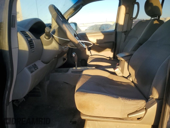 2010 Nissan Frontier SE with VIN 1N6AD0EV6AC404172, listed as a Copart auction lot 83233344 with 301,326 mi miles and Salvage title. Bid and sale history available at DreamBid. Image 7.