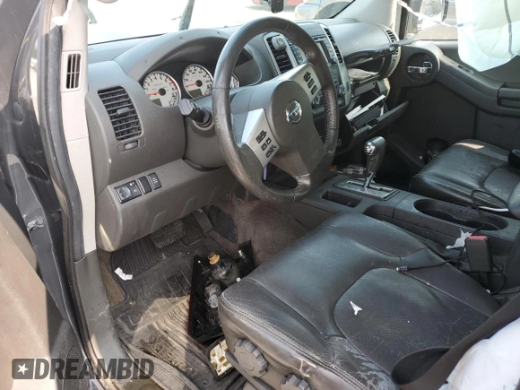 2015 Nissan Xterra Pro-4X z VIN 5N1AN0NWXFN664591, wystawiony jako Copart lot #60423525 z przebiegiem 246 477 mil mil oraz Szkoda całkowita • Salvage title. Historia ofert i sprzedaży dostępna na DreamBid. Obrazek 8.