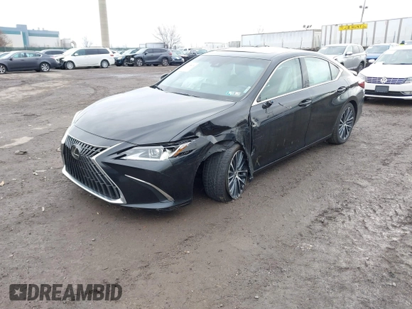 2022 Lexus ES 350 z VIN 58ADZ1B13NU122178, wystawiony jako IAAI lot #41125865 z przebiegiem 35 903 mil mil oraz . Historia ofert i sprzedaży dostępna na DreamBid. Obrazek 2.