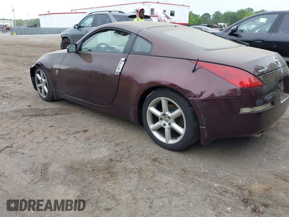 2003 Nissan 350Z Touring z VIN JN1AZ34E93T008895, wystawiony jako IAAI lot #42345352 z przebiegiem 168 530 mil mil oraz . Historia ofert i sprzedaży dostępna na DreamBid. Obrazek 3.