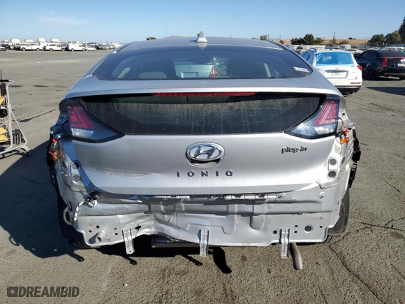 2020 Hyundai Ioniq Plug-In Hybrid SE with VIN KMHC65LD1LU219906, listed as a Copart auction lot 76779524 with 18,425 mi miles and Salvage Title. Bid and sale history available at carsss.com. Image 6.
