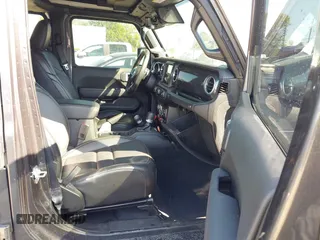 2022 Jeep Wrangler Unlimited Rubicon 392 с VIN 1C4JJXSJ6NW193565, выставлен на аукционе IAAI как лот 42050331 с пробегом 21 382 миль миль и . История ставок и продаж доступна на DreamBid. Изображение 5.
