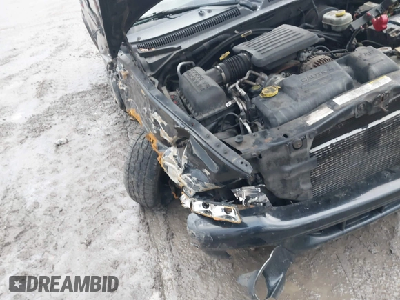 2003 Dodge Durango SLT z VIN 1D4HS48NX3F609539, wystawiony jako IAAI lot #41577445 z przebiegiem Nie podano mil oraz . Historia ofert i sprzedaży dostępna na DreamBid. Obrazek 6.
