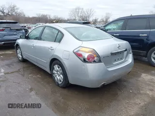 2010 Nissan Altima 2.5 SL with VIN 1N4AL2AP8AC133274, listed as a IAAI auction lot 41523789 with 206,003 mi miles. Bid and sale history available at carsss.com. Image 3.