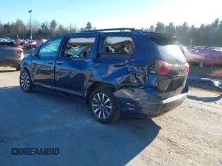 2020 Toyota Sienna LE с VIN 5TDJZ3DCXLS250685, выставлен на аукционе IAAI как лот 40939578 с пробегом 120 763 миль миль и . История ставок и продаж доступна на DreamBid. Изображение 3.