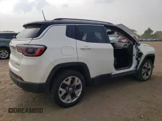 2020 Jeep Compass Limited z VIN 3C4NJDCB7LT221769, wystawiony jako Copart lot #59660955 z przebiegiem 76 822 mil mil oraz Szkoda całkowita • Salvage title. Historia ofert i sprzedaży dostępna na DreamBid. Obrazek 3.