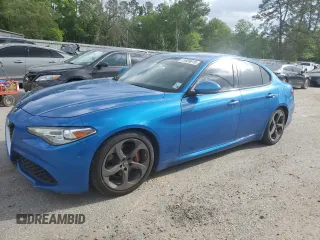 2017 Alfa Romeo Giulia z VIN ZARFAEBN2H7560009, wystawiony jako Copart lot #51689015 z przebiegiem 101 979 mil mil oraz Szkoda całkowita • Salvage title. Historia ofert i sprzedaży dostępna na DreamBid. Obrazek 1.