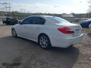 2013 Hyundai Genesis 3.8L with VIN KMHGC4DD1DU237732, listed as a IAAI auction lot 41911514 with 121,266 mi miles. Bid and sale history available at carsss.com. Image 3.