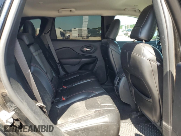 2019 Jeep Cherokee Trailhawk Elite with VIN 1C4PJMBN6KD275525, listed as a Copart auction lot 60636145 with 93,872 mi miles and Salvage title. Bid and sale history available at DreamBid. Image 11.
