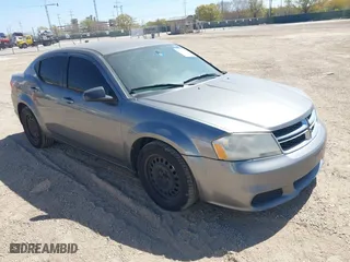 2013 Dodge Avenger SE V6 with VIN 1C3CDZAG9DN750737, listed as a IAAI auction lot 41824603 with 208,574 mi miles. Bid and sale history available at carsss.com. Image 1.