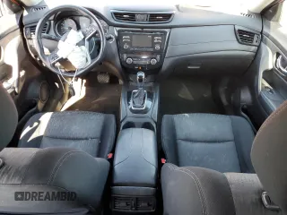 2017 Nissan Rogue S with VIN JN8AT2MV8HW266814, listed as a Copart auction lot 48042345 with 104,747 mi miles and Salvage Title. Bid and sale history available at carsss.com. Image 8.