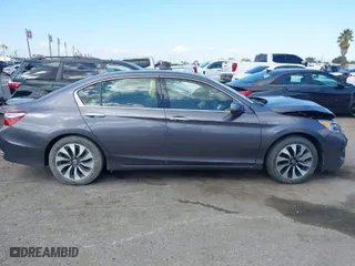 2017 Honda Accord Hybrid EX-L with VIN JHMCR6F55HC027812, listed as a IAAI auction lot 41550180 with 8,539 mi miles. Bid and sale history available at carsss.com. Image 13.