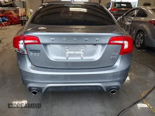 2017 Volvo S60 Dynamic with VIN YV140MTL0H2437537, listed as a IAAI auction lot 40801631 with 55,153 mi miles. Bid and sale history available at carsss.com. Image 17.