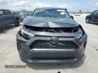 2023 Toyota RAV4 LE z VIN 2T3H1RFV5PW252503, wystawiony jako Copart lot #56977615 z przebiegiem 35 036 mil mil oraz Szkoda całkowita • Salvage title. Historia ofert i sprzedaży dostępna na DreamBid. Obrazek 5.