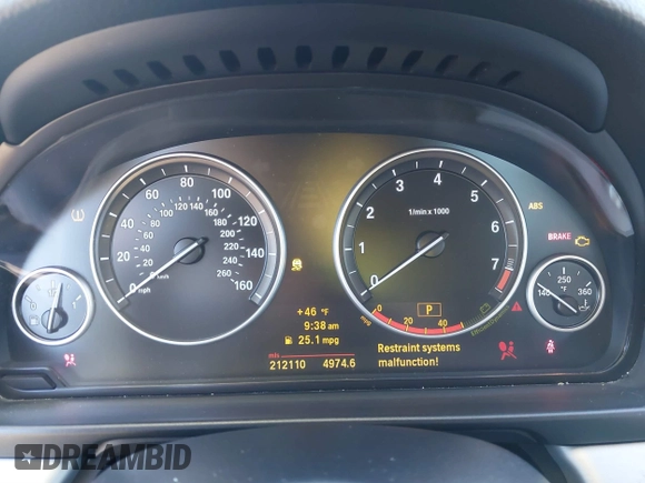 2011 BMW 5 Series 528i with VIN WBAFR1C54BC736807, listed as a IAAI auction lot 41511519 with 212,110 mi miles and . Bid and sale history available at carsss.com. Image 7.
