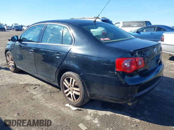 2007 Volkswagen Jetta Wolfsburg Edition with VIN 3VWEF71K57M179363, listed as a IAAI auction lot 41581529 with 161,481 mi miles and . Bid and sale history available at DreamBid. Image 3.